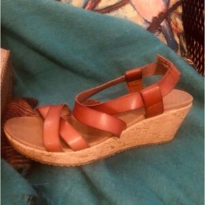 Sketchers wedge leather sandal 8.5